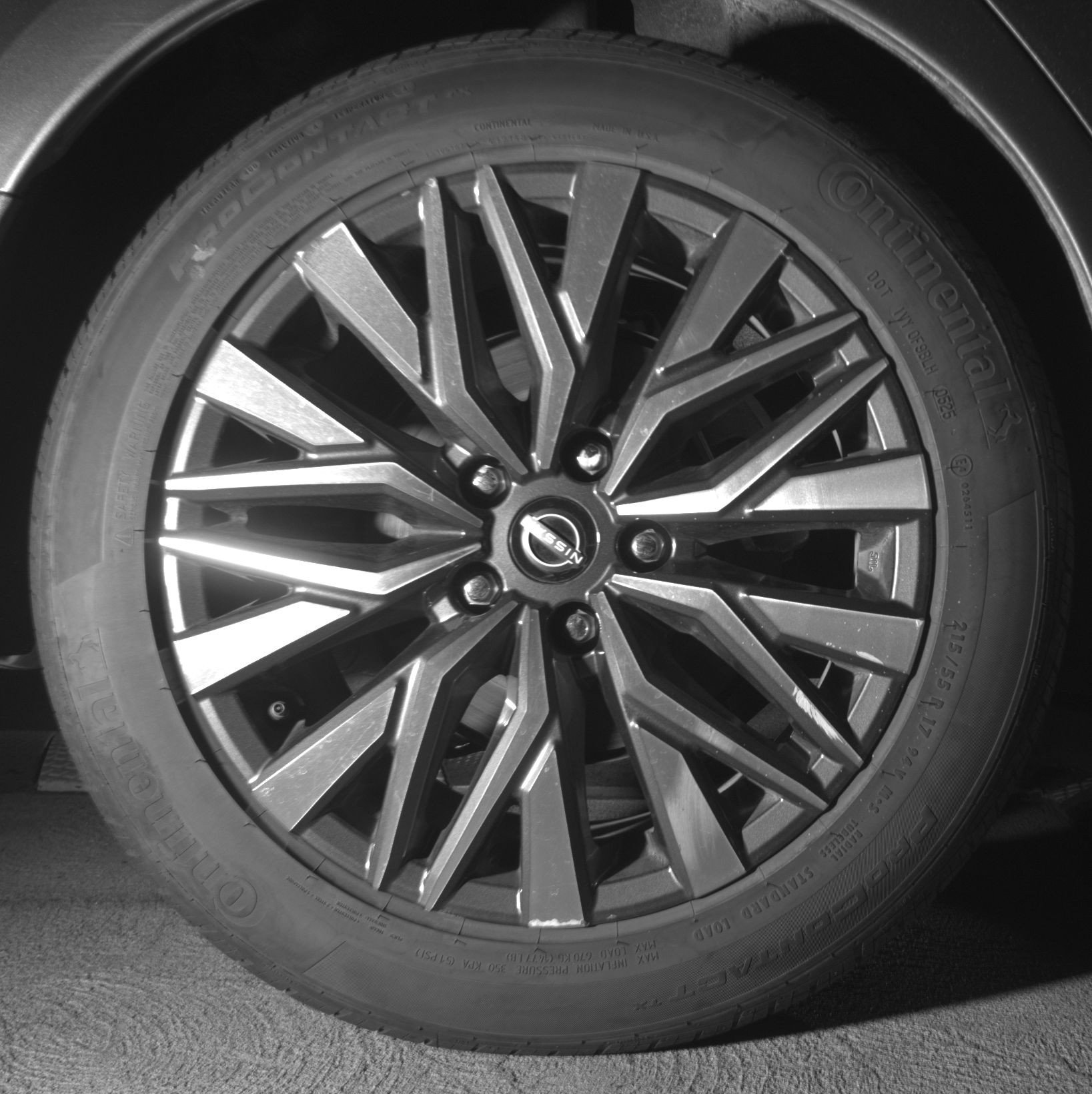Used 2025 Nissan Altima 2.5 SV FWD image 15