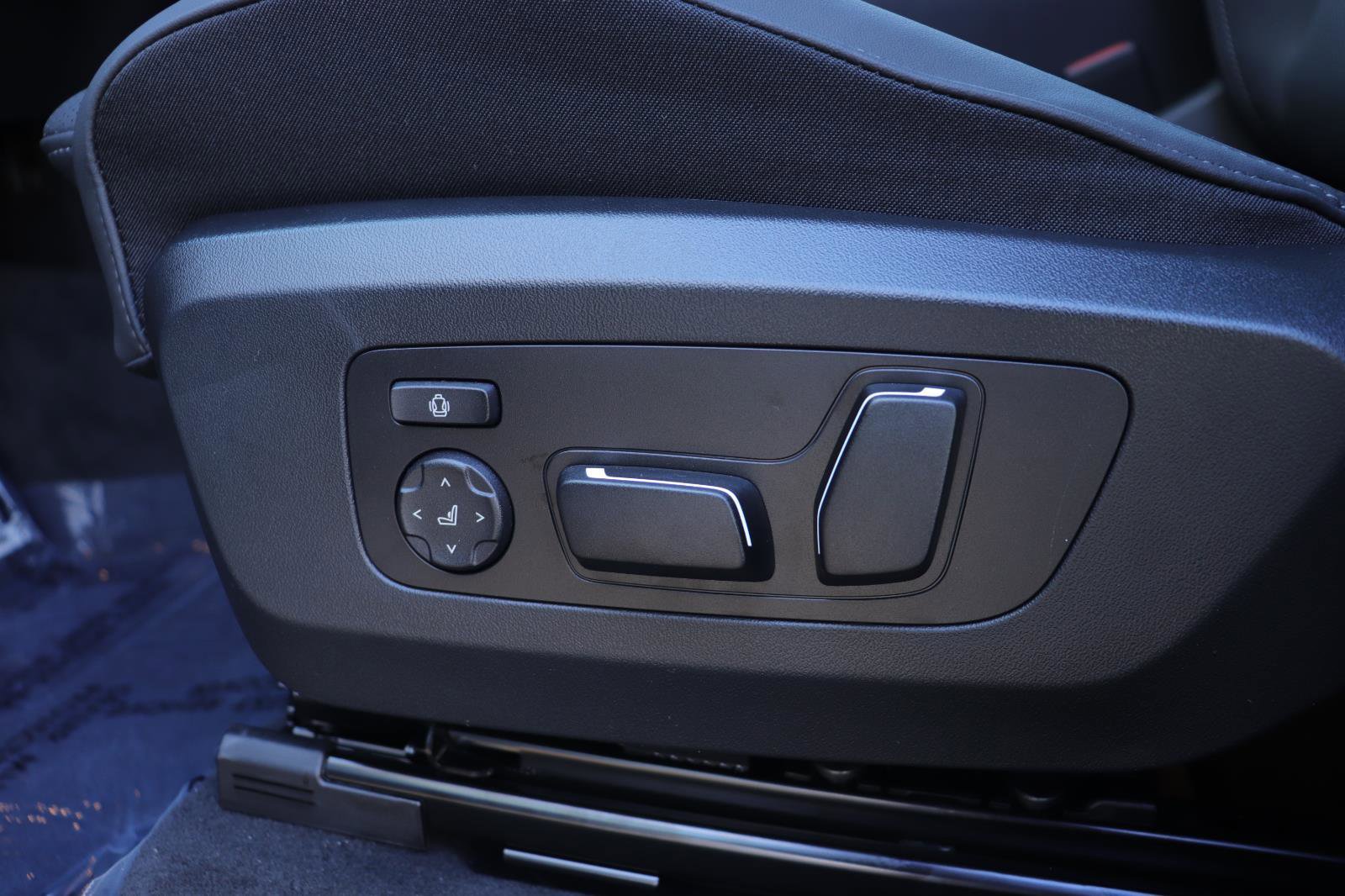 New 2026 BMW X3 xDrive30 w/ Premium Package image 30