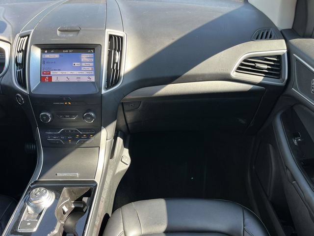 Used 2019 Ford Edge SEL w/ Equipment Group 201A AWD/4WD image 18