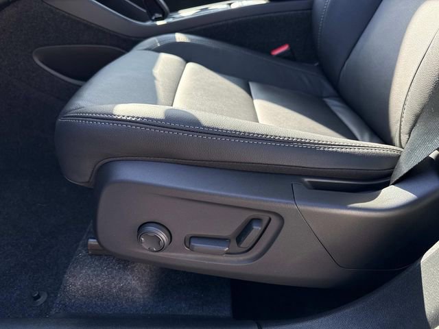 New 2026 Volvo XC40 B5 Core image 19