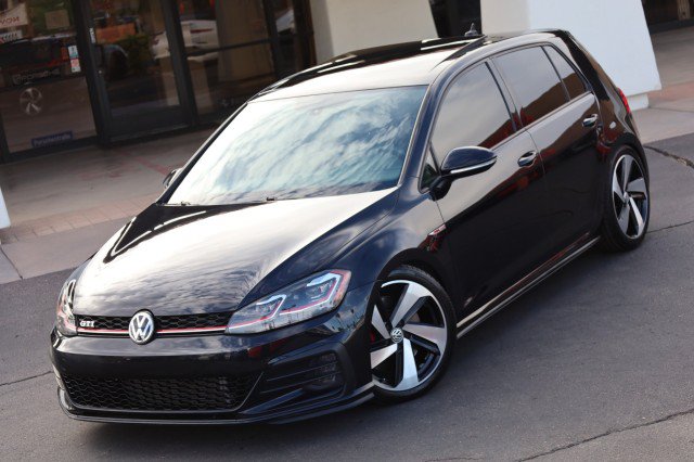Used 2018 Volkswagen GTI SE w/ SE Leather Package FWD image 1