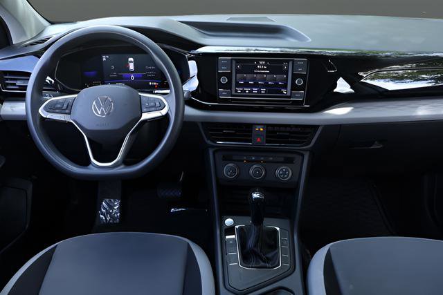 Certified 2022 Volkswagen Taos S FWD image 16