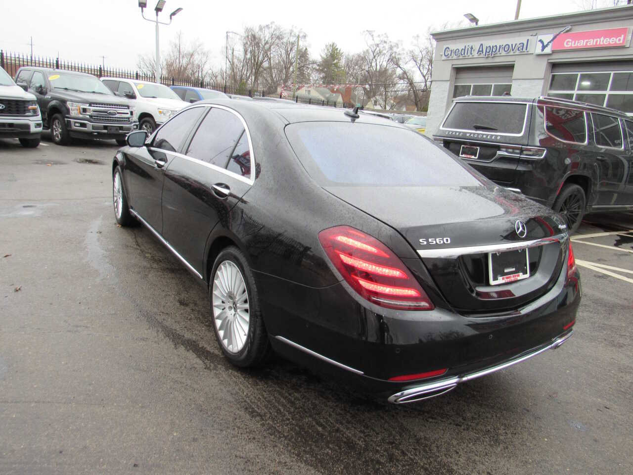 Used 2019 Mercedes-Benz S 560 4MATIC Sedan image 7