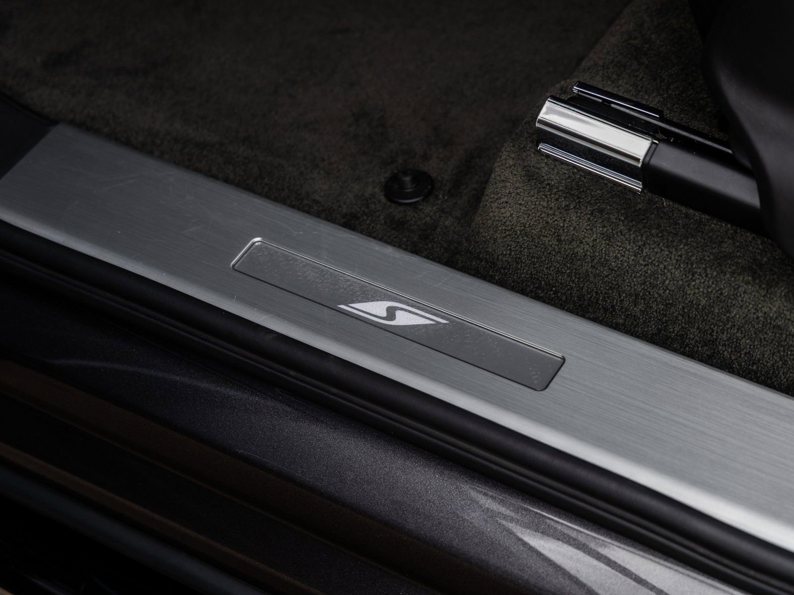 Used 2022 Bentley Bentayga image 24