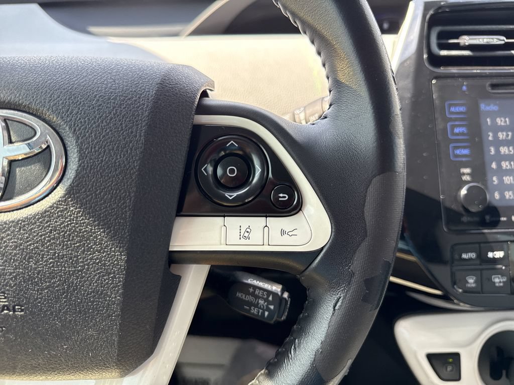 Used 2017 Toyota Prius Three Touring FWD image 22