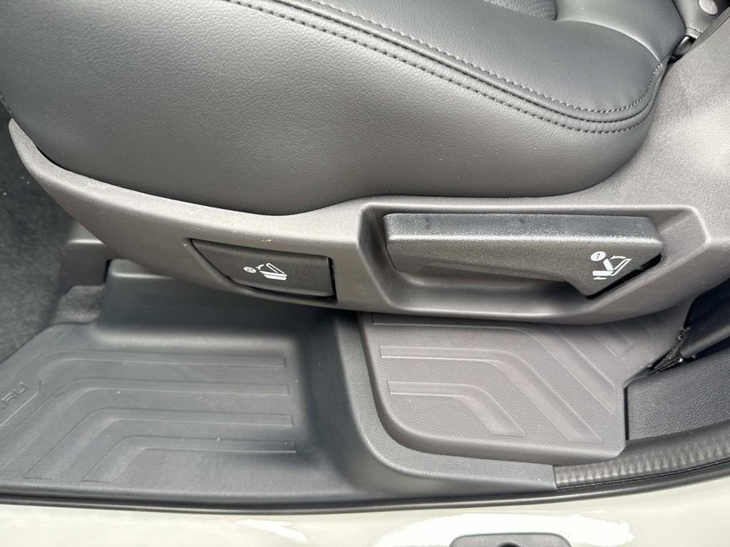 New 2025 Subaru Ascent Bronze Edition image 14