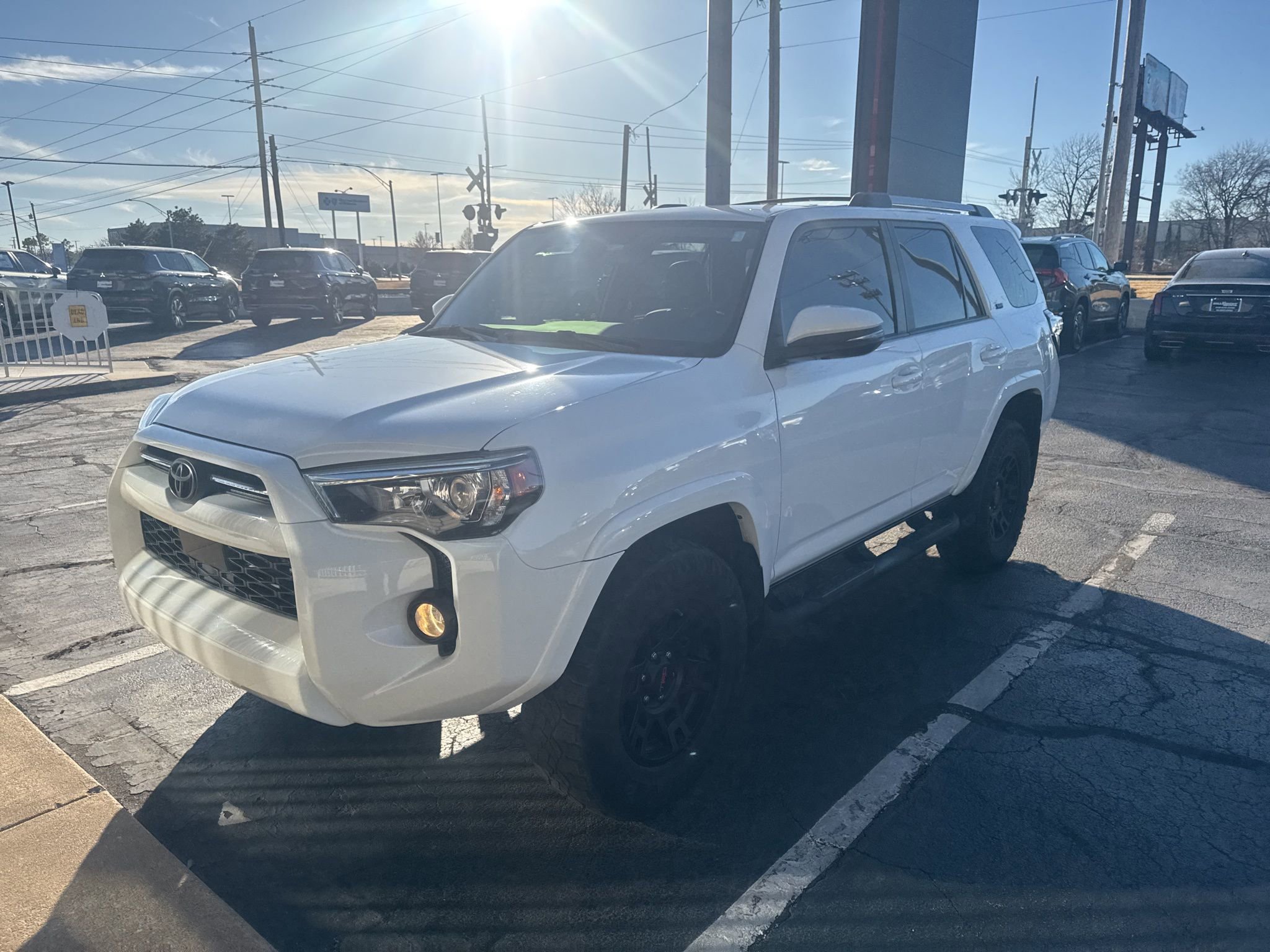 Used 2020 Toyota 4Runner SR5 Premium image 1
