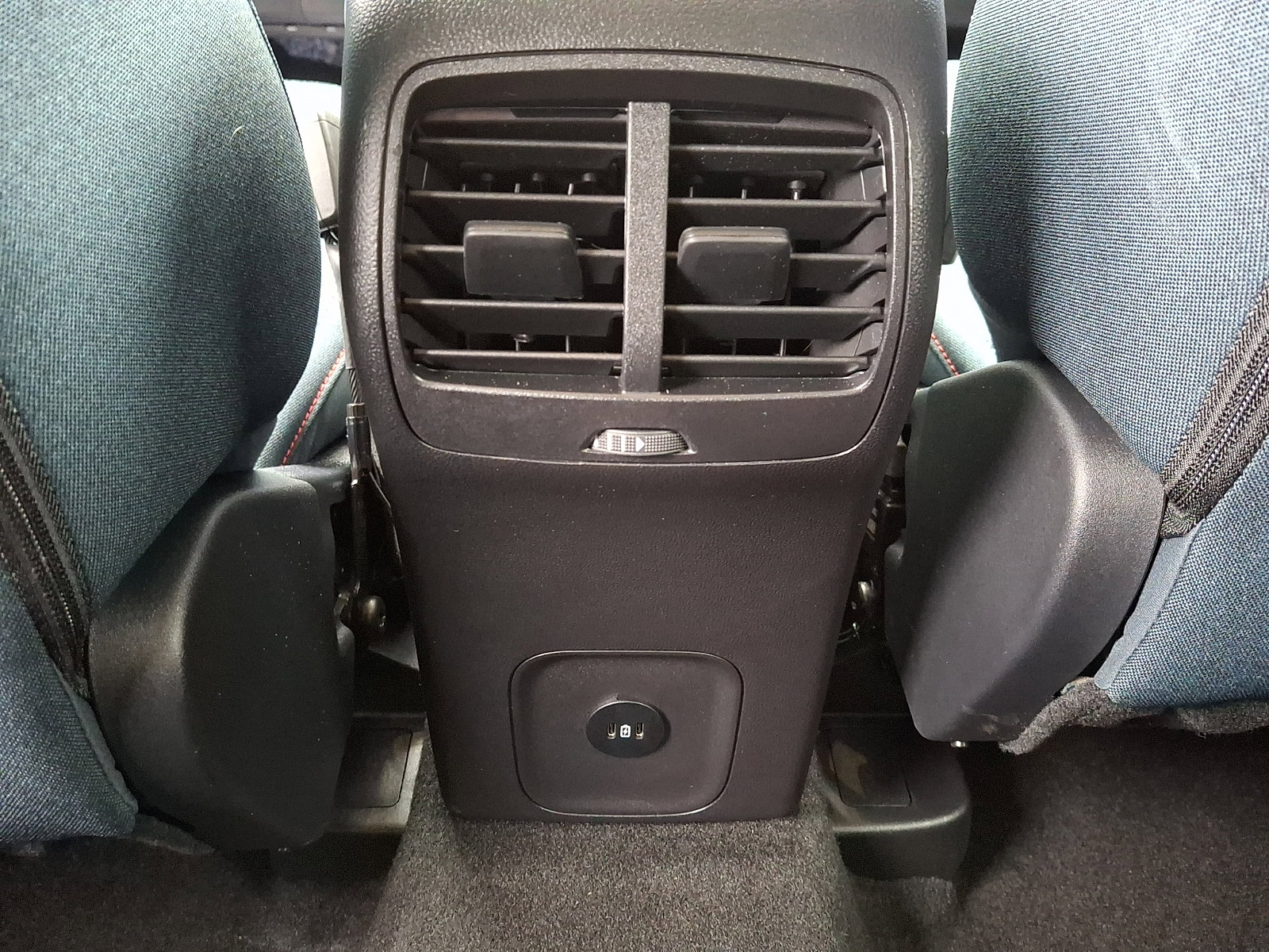 Used 2025 Ford Bronco Sport Heritage w/ Convenience Package image 11