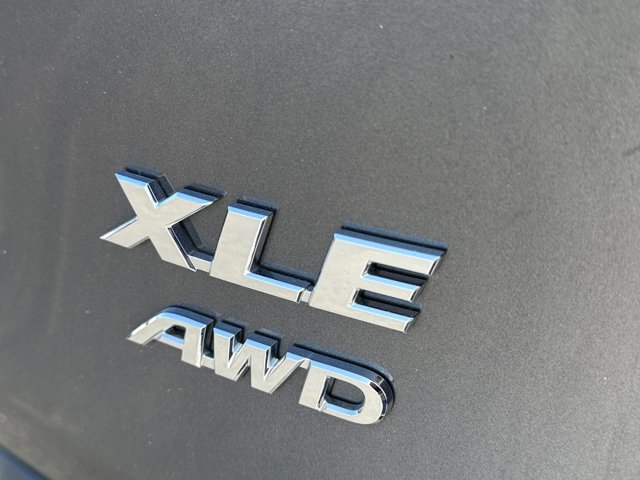Used 2023 Toyota RAV4 XLE Premium AWD/4WD image 30