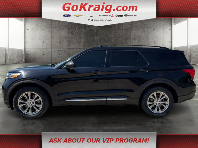 Used 2020 Ford Explorer XLT w/ Equipment Group 202A AWD/4WD image 8