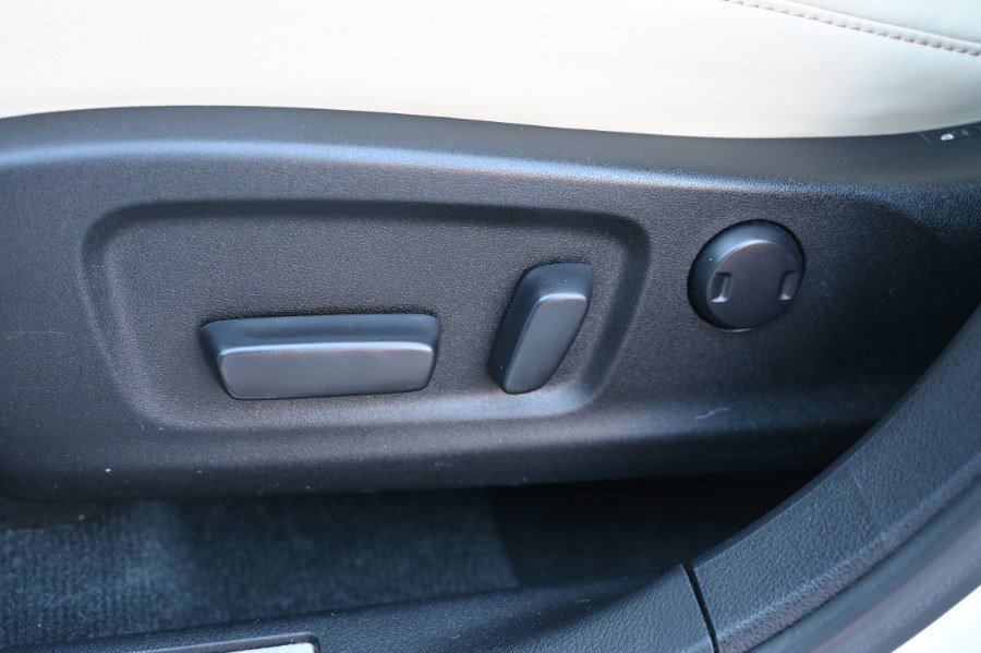 Used 2022 Lexus RX 350 AWD w/ Premium Package image 19