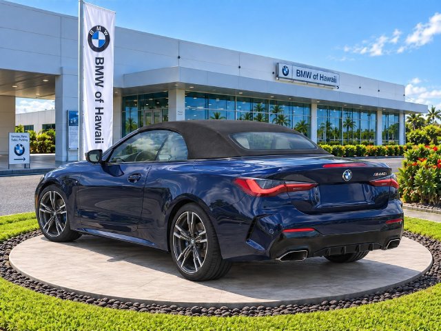 Used 2021 BMW M440i Convertible RWD image 7