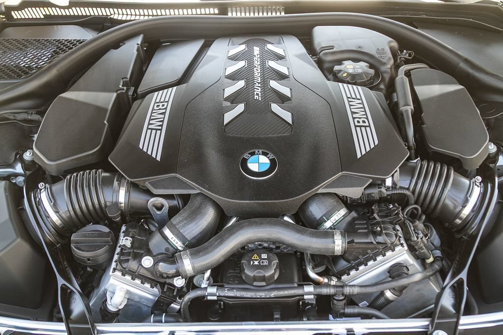 Used 2026 BMW M850i xDrive Convertible AWD/4WD image 20