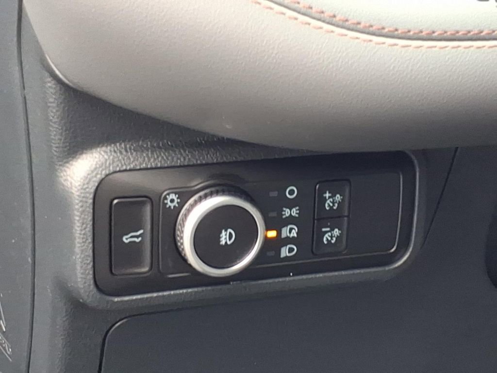 New 2026 Ford Explorer Active image 18