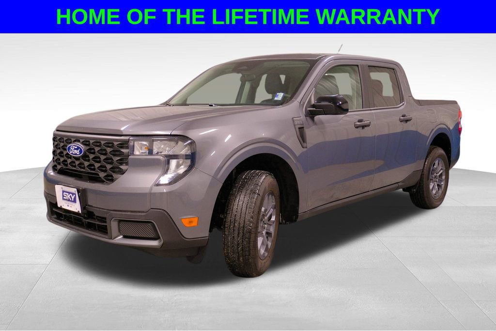 New 2025 Ford Maverick XLT w/ XLT Luxury Package