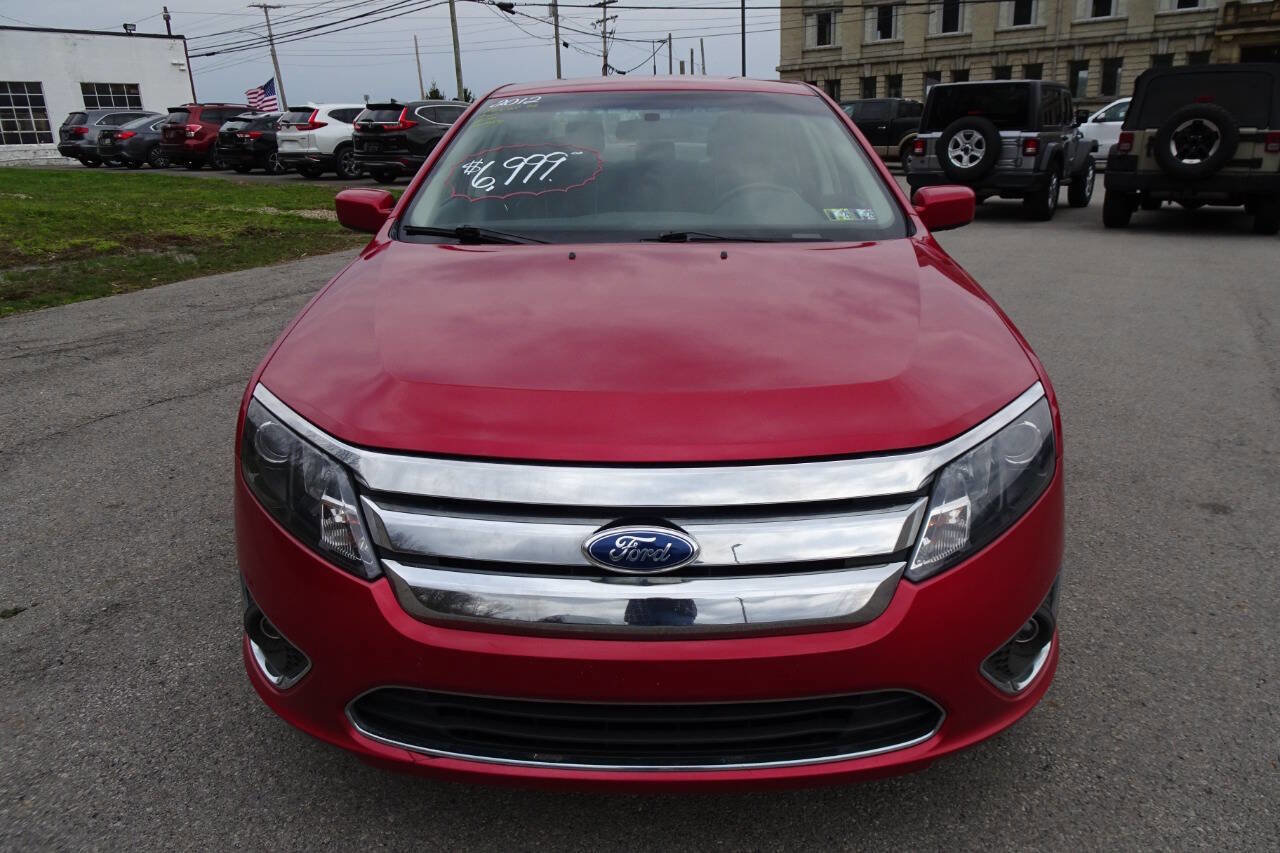 Used 2012 Ford Fusion SE w/ Appearance Pkg image 3