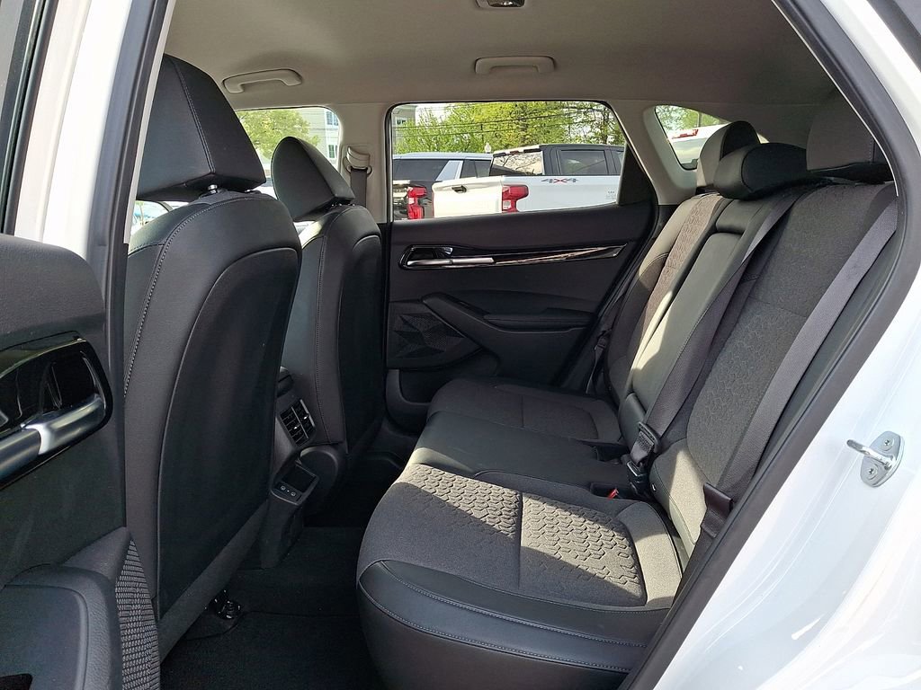 Used 2024 Kia Seltos S AWD/4WD image 10