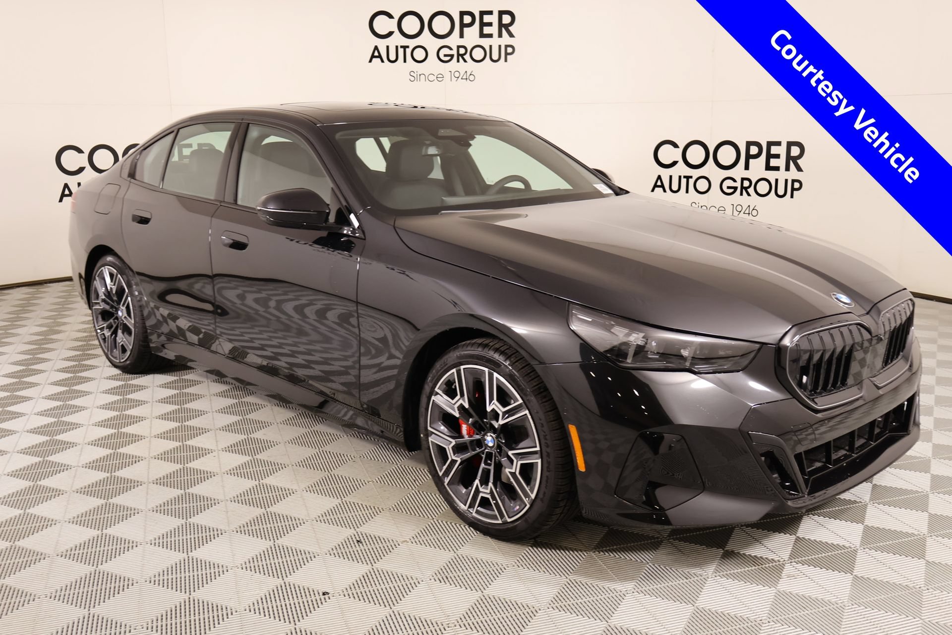 New 2026 BMW 530i xDrive w/ M Sport Package AWD/4WD image 1