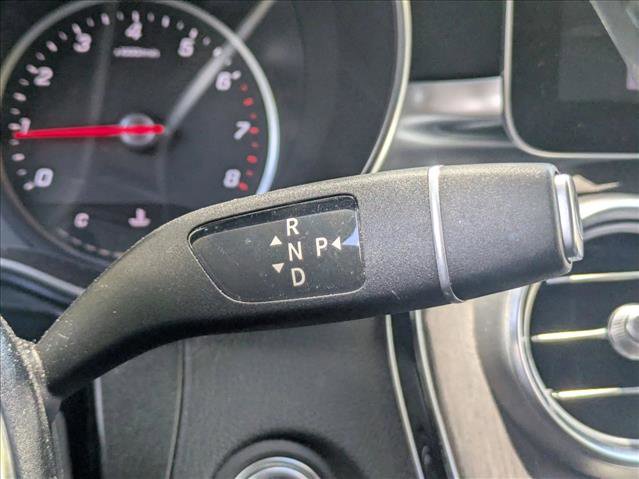 Used 2021 Mercedes-Benz GLC 300 image 16