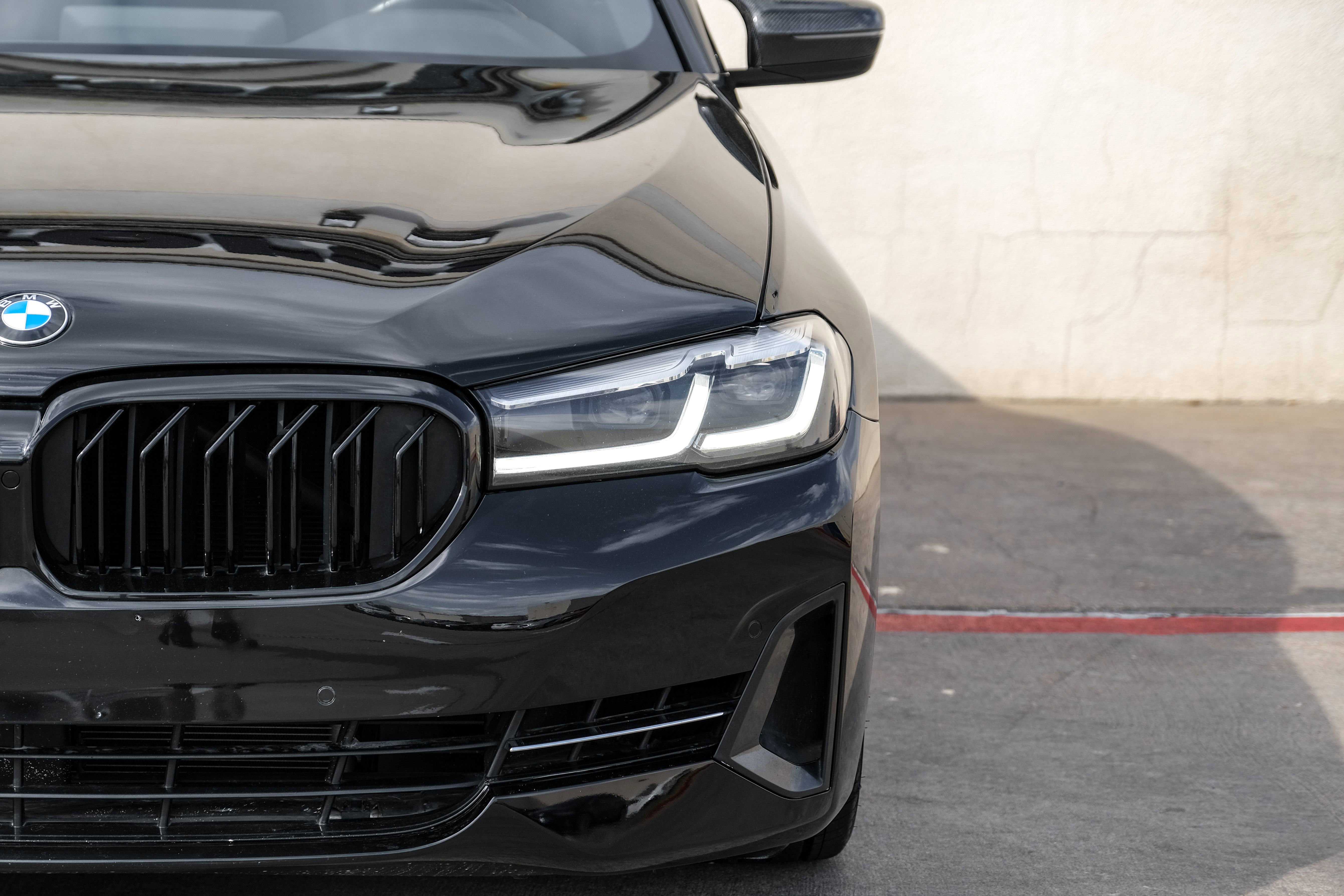 Used 2021 BMW 540i w/ Convenience Package image 46