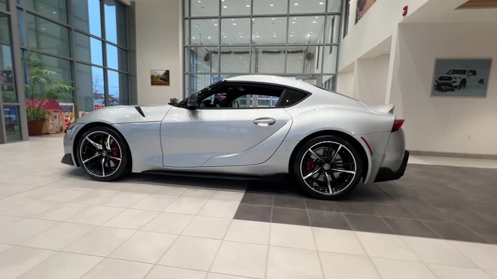 Used 2020 Toyota Supra image 3