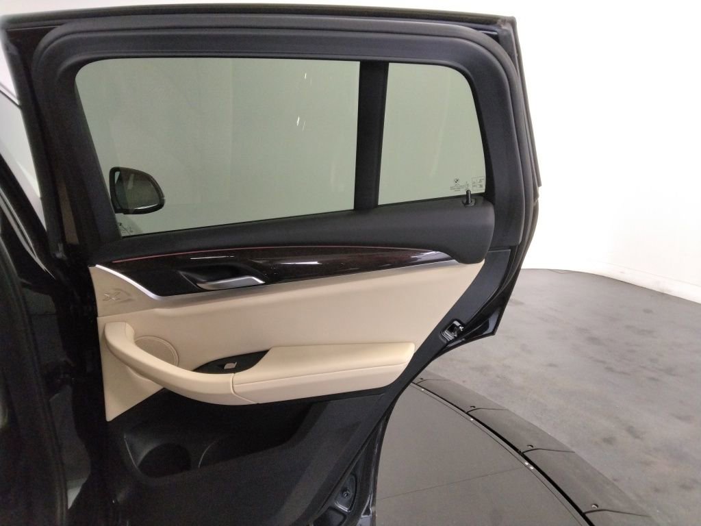 Used 2023 BMW X4 xDrive30i w/ Premium Package image 37