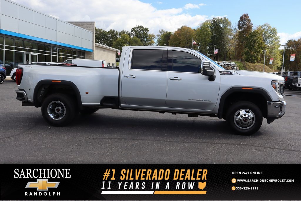 Used 2022 GMC Sierra 3500 SLT w/ SLT Convenience Package image 1
