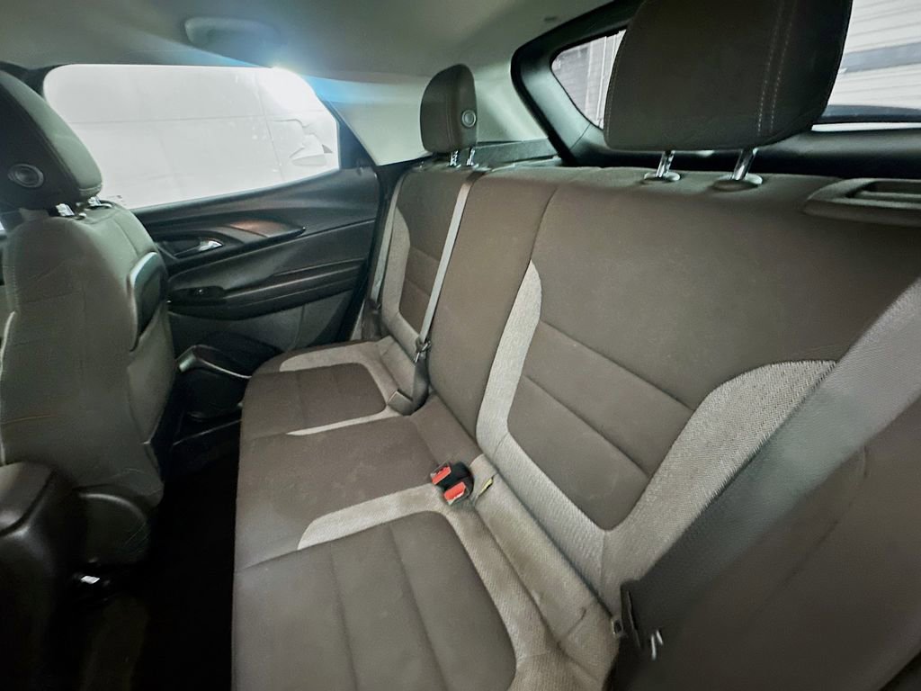 Used 2021 Chevrolet TrailBlazer LS image 22