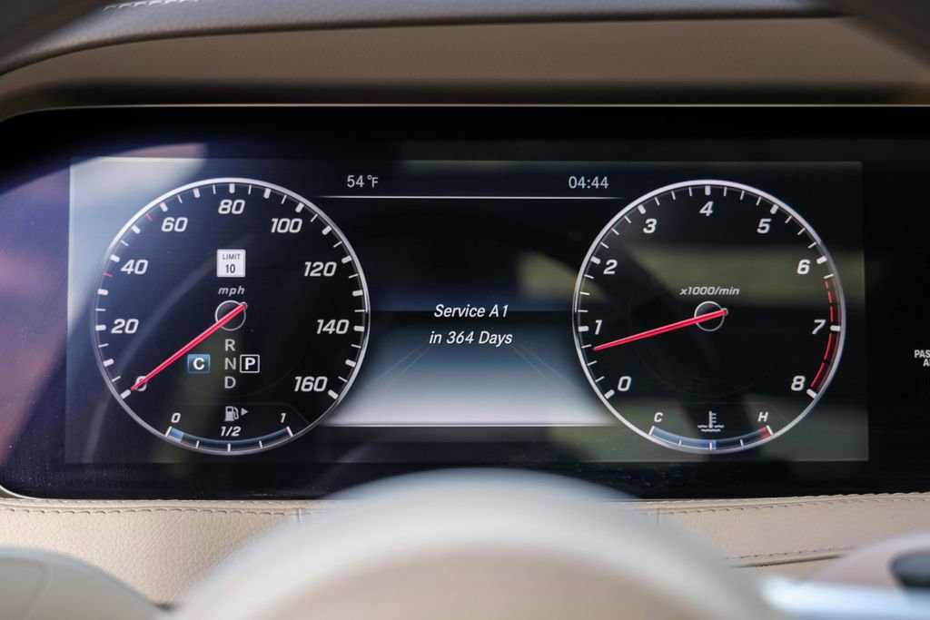 Used 2019 Mercedes-Benz S 560 4MATIC Sedan image 18