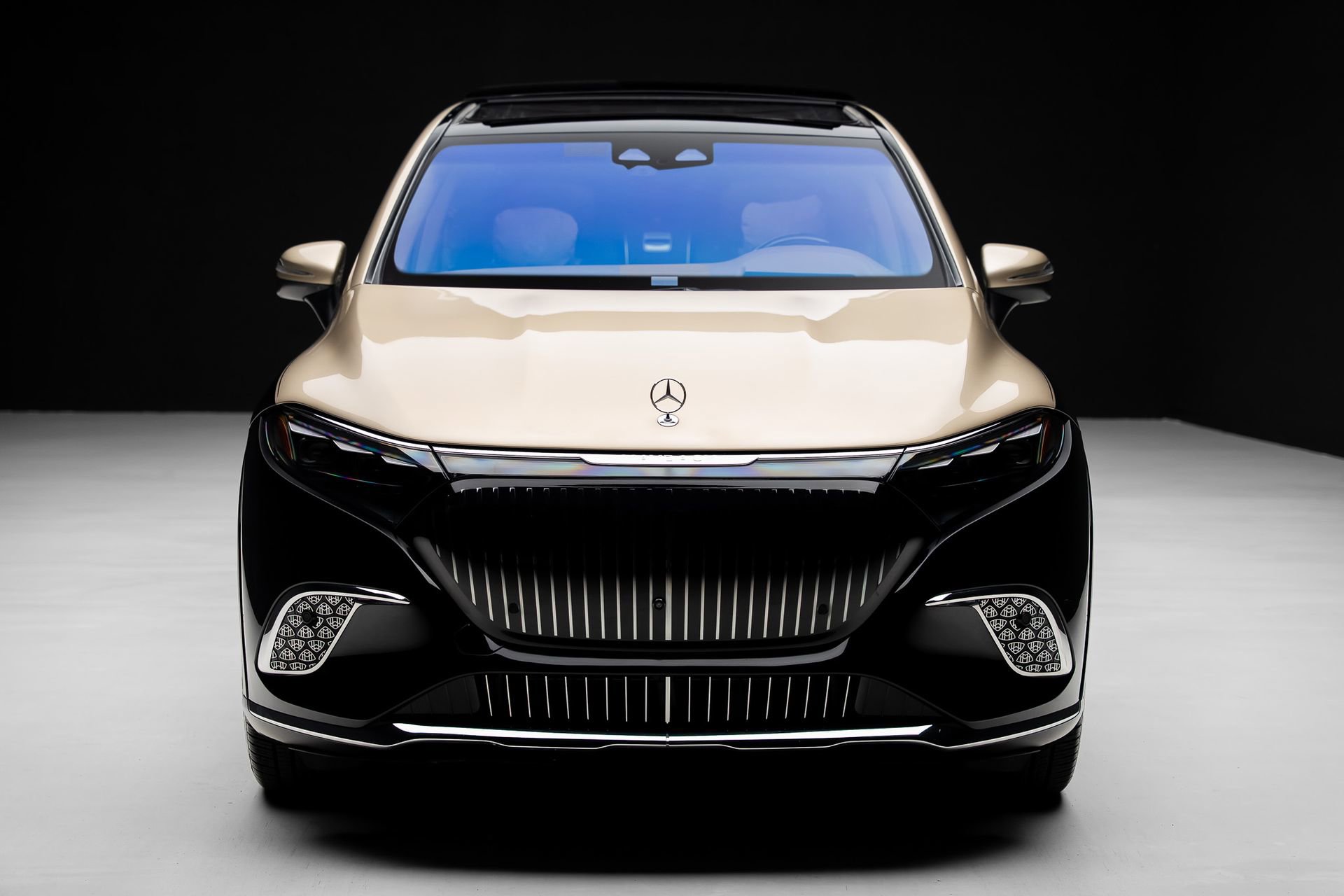 Used 2024 Mercedes-Benz Maybach EQS 680 4MATIC image 7