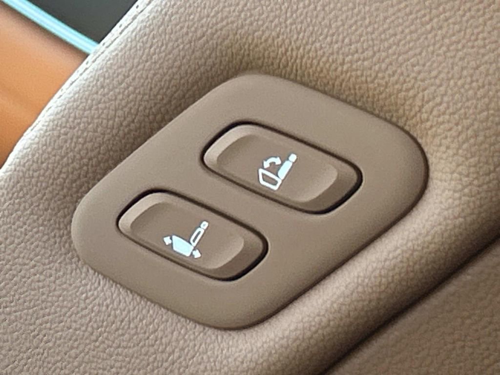 New 2026 Genesis GV80 2.5T Prestige AWD/4WD image 24
