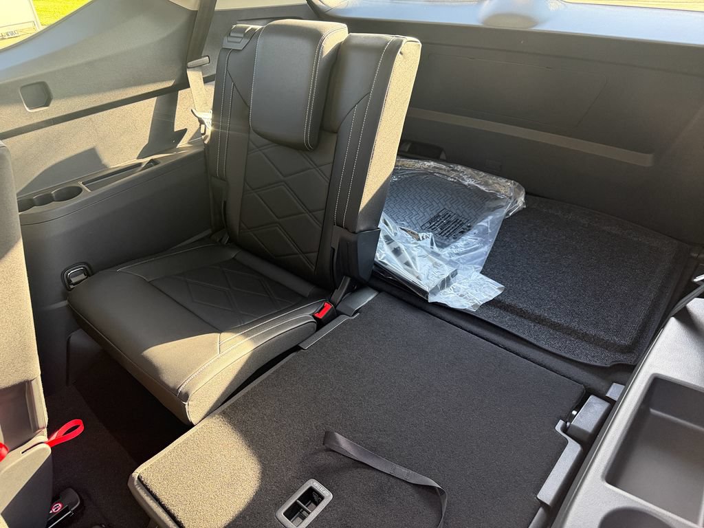 New 2026 Volkswagen Atlas SE FWD image 25