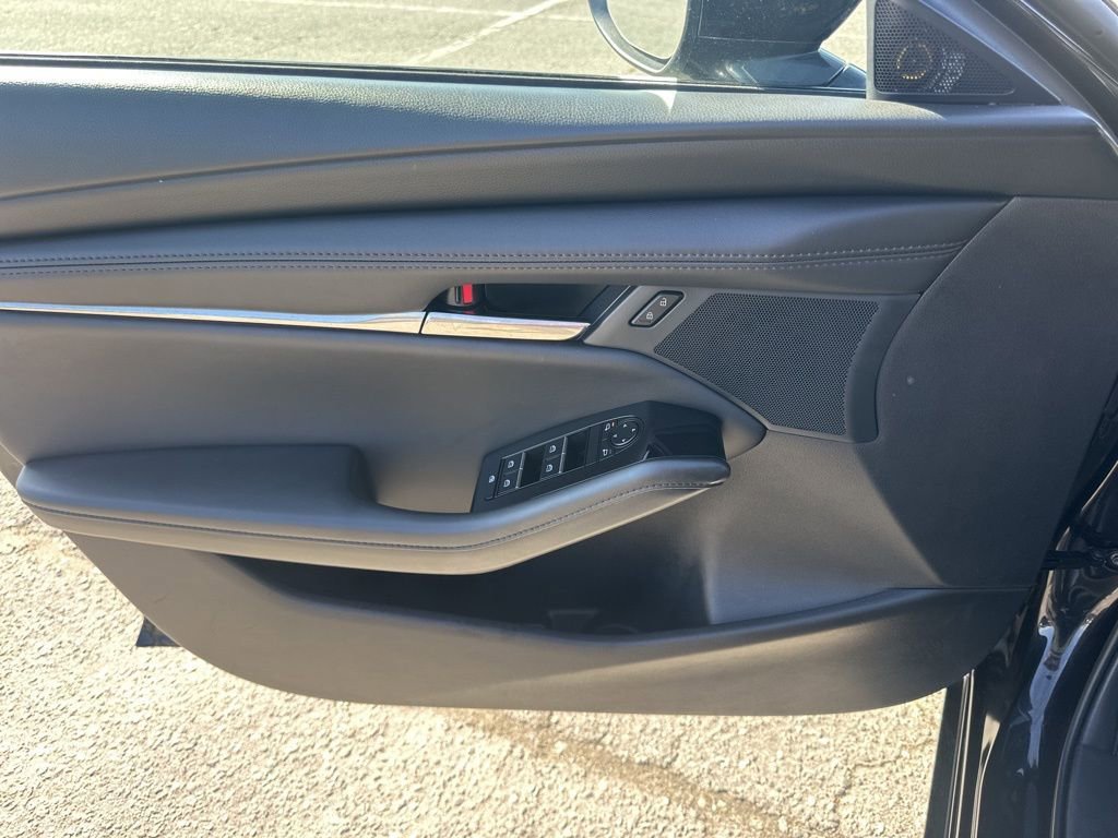 Used 2025 MAZDA MAZDA3 s image 25