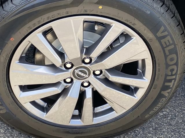 Used 2025 Nissan Pathfinder SV AWD/4WD image 30