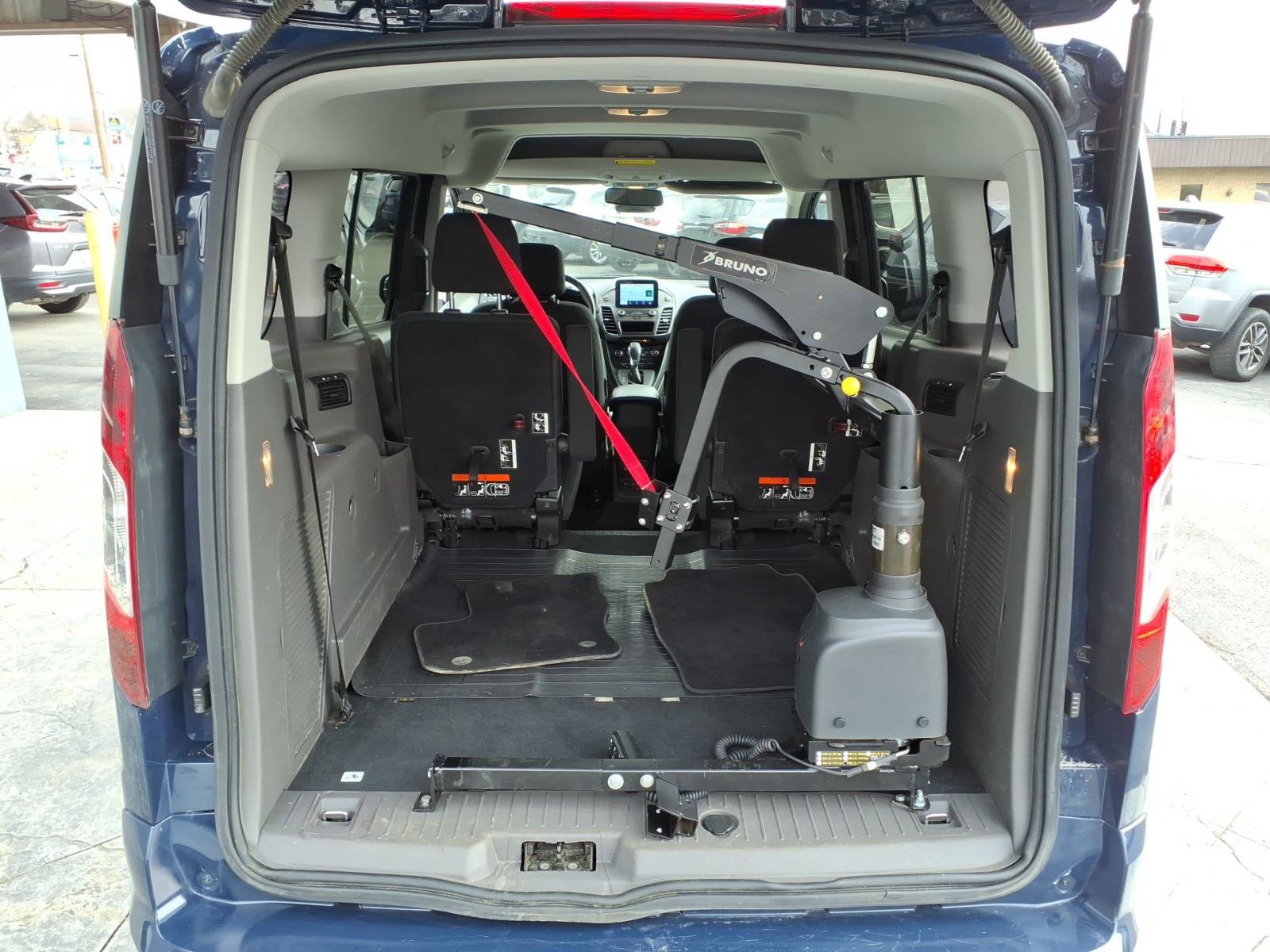 Used 2019 Ford Transit Connect XLT w/ Trailer Tow Package FWD image 10