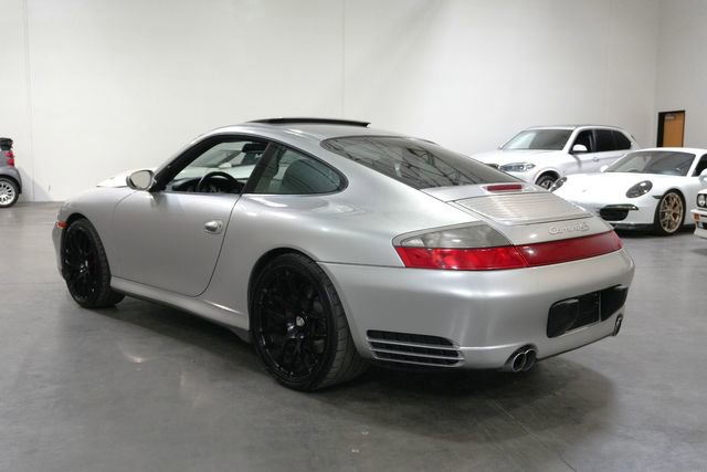 Used 2004 Porsche 911 Carrera RWD image 9