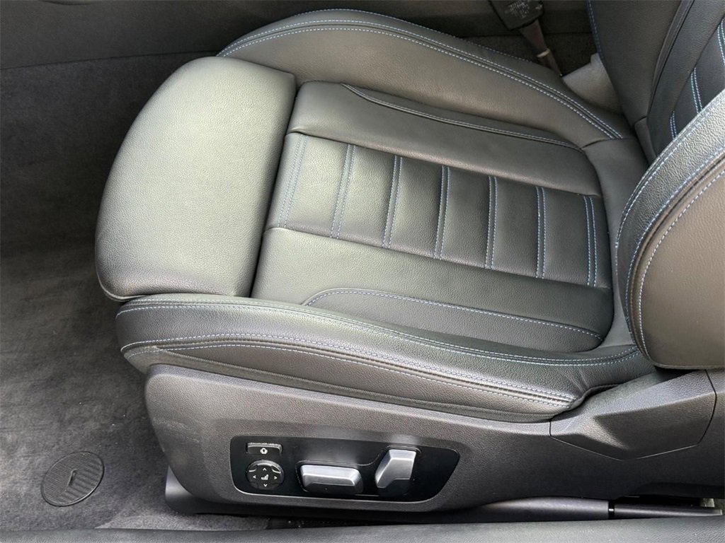 Used 2021 BMW 440i xDrive Coupe w/ Premium Package image 23