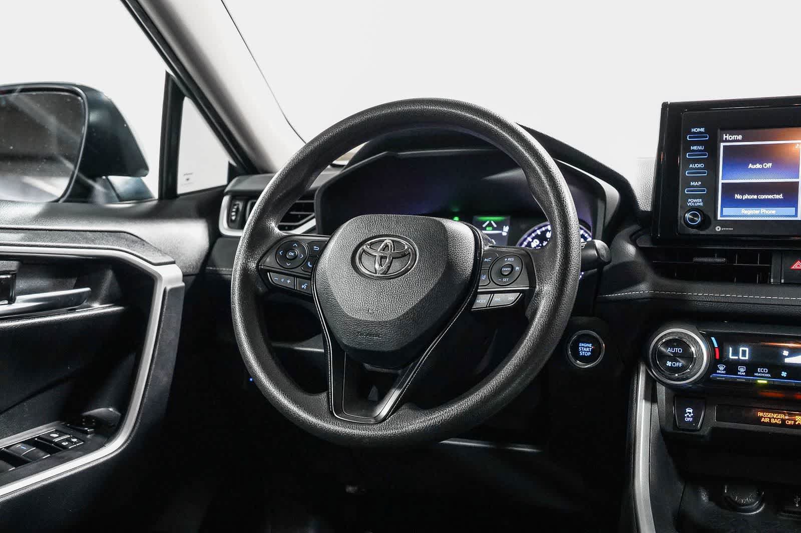 Certified 2021 Toyota RAV4 XLE FWD image 16