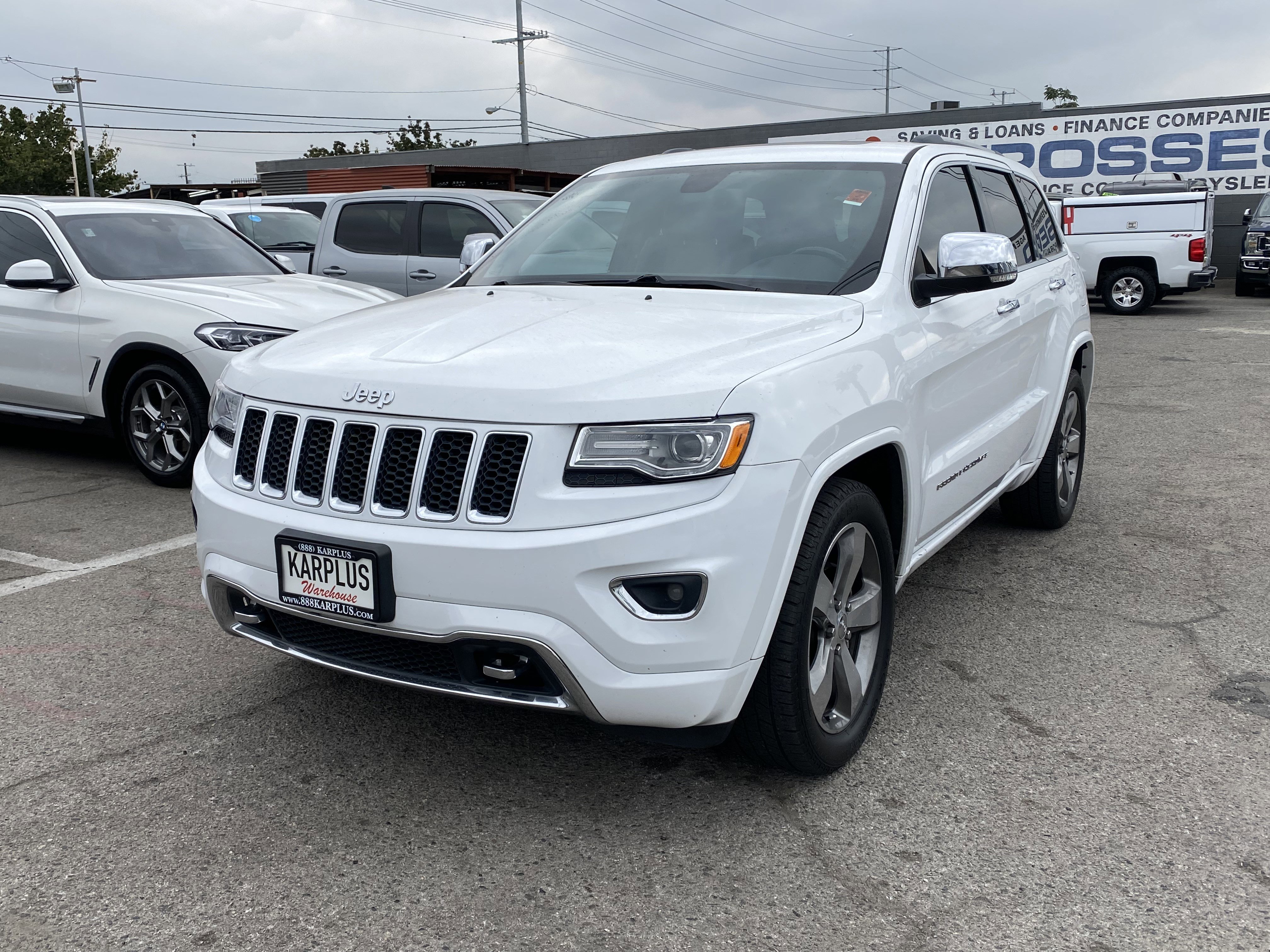 Used 2015 Jeep Grand Cherokee Overland image 2