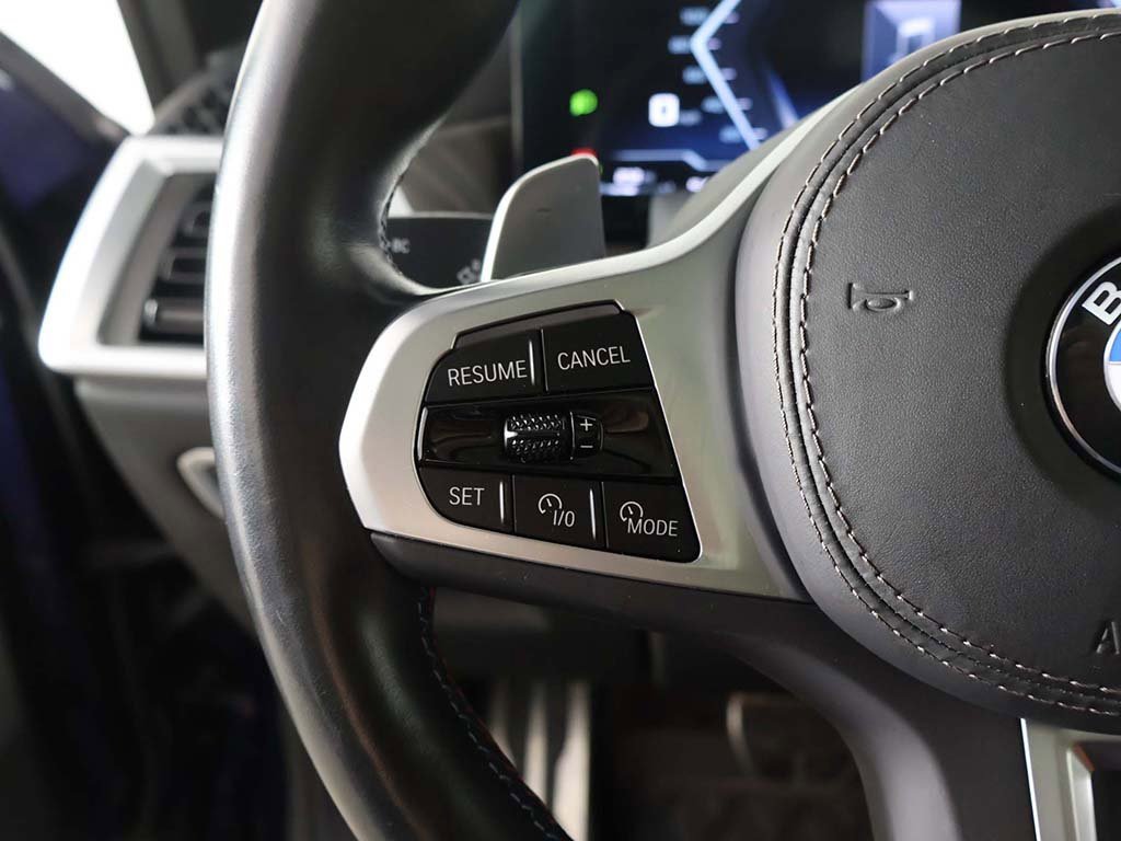 Used 2024 BMW X7 M60i image 46