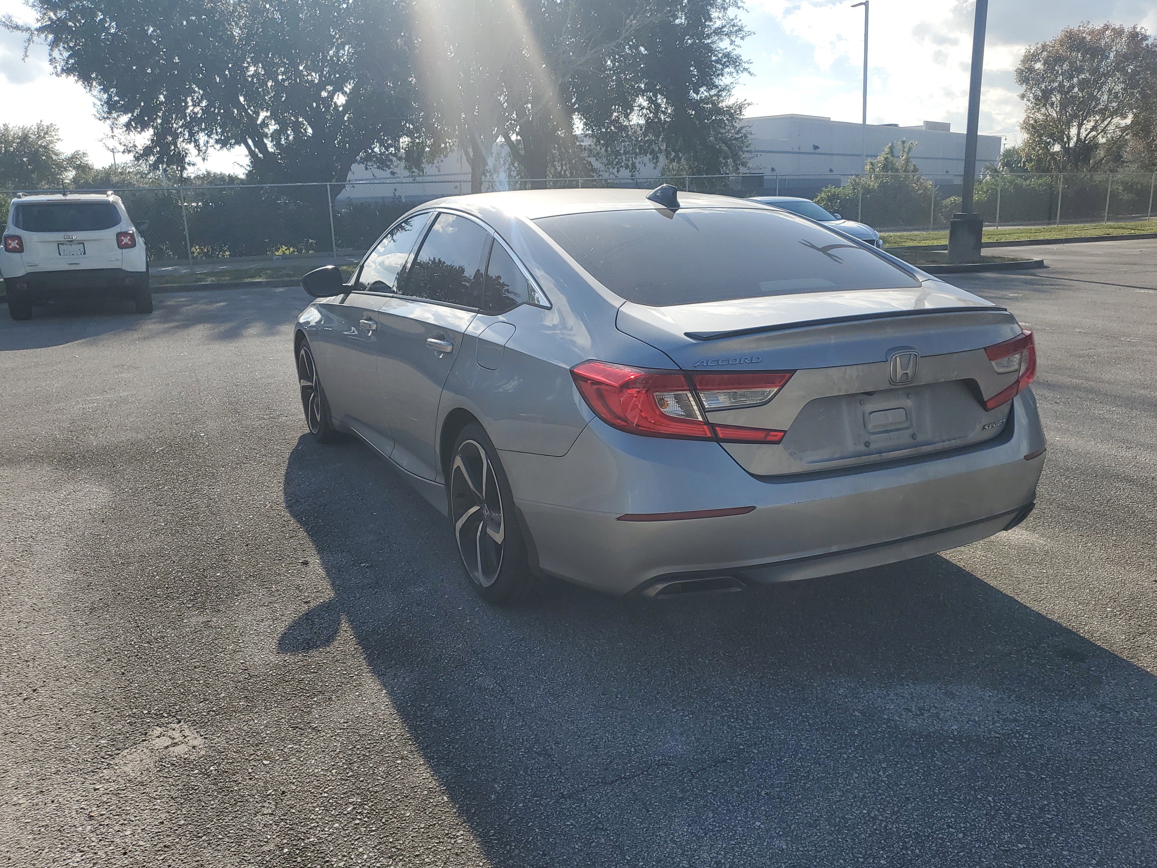 Used 2022 Honda Accord Sport image 4