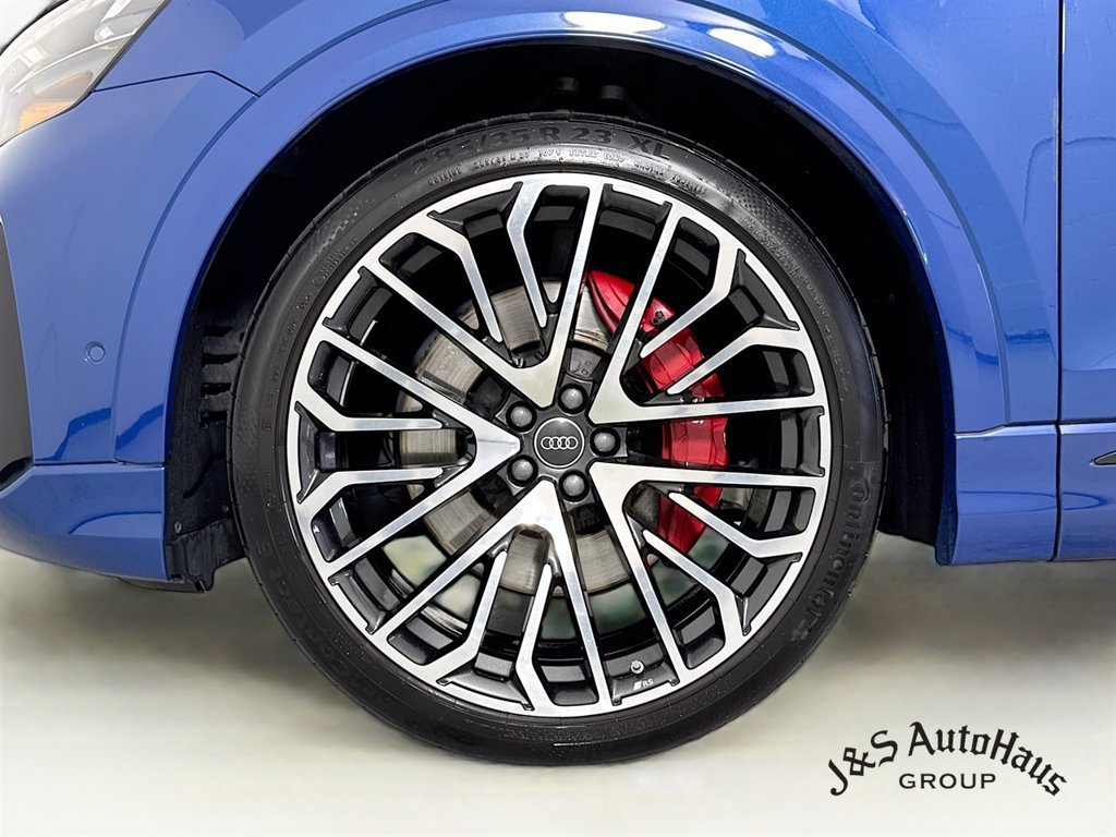 Used 2024 Audi SQ8 Prestige w/ Prestige Package AWD/4WD image 38