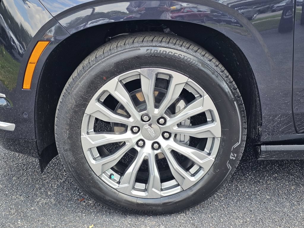 Certified 2025 Cadillac Escalade Premium Luxury Platinum w/ LPO, Floor Liner Package RWD image 15