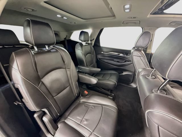 Used 2019 Buick Enclave Avenir w/ Avenir Technology Package AWD/4WD image 29