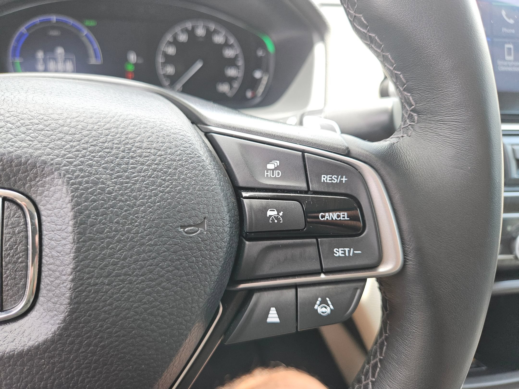 Certified 2022 Honda Accord Touring image 22