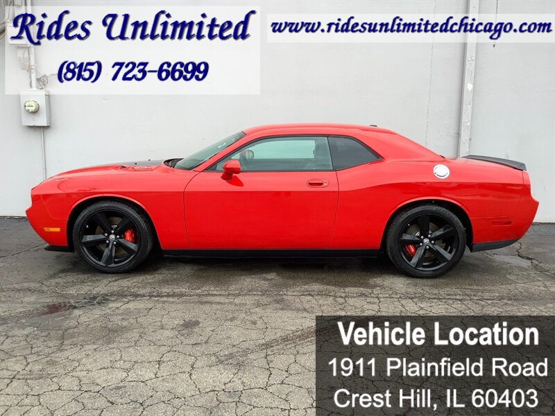 Used 2010 Dodge Challenger SRT8 w/ SRT Option Group II RWD image 5