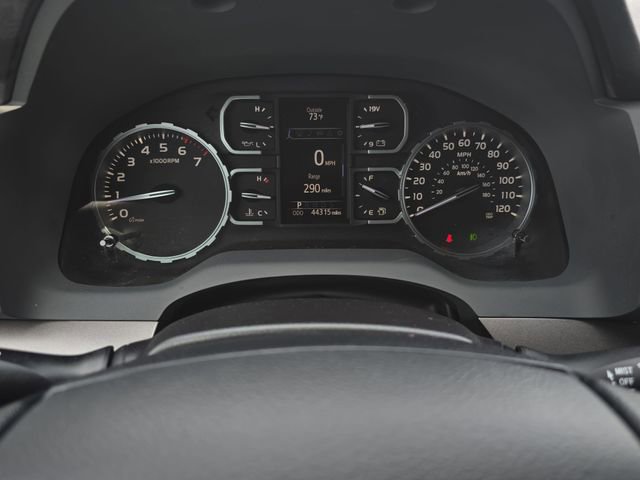 Used 2018 Toyota Tundra SR5 w/ TRD Off Road Package image 18