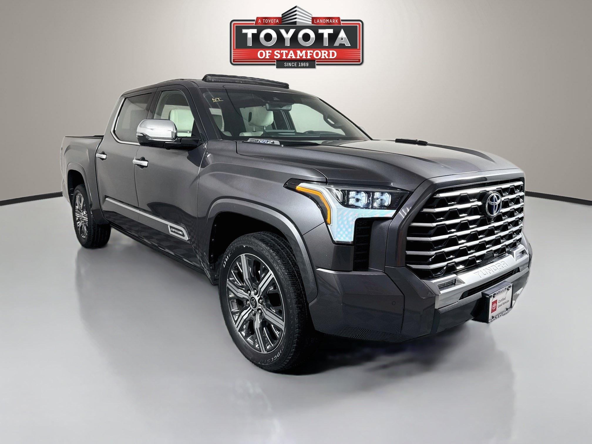 Used 2023 Toyota Tundra Capstone AWD/4WD image 1