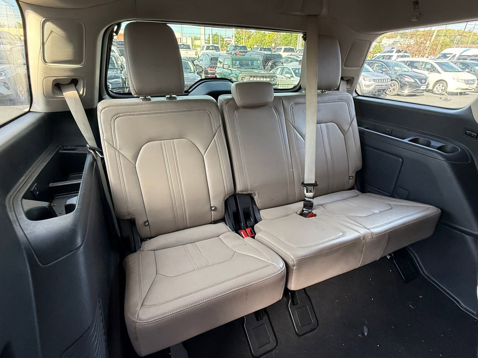 Certified 2024 Ford Expedition Limited image 13