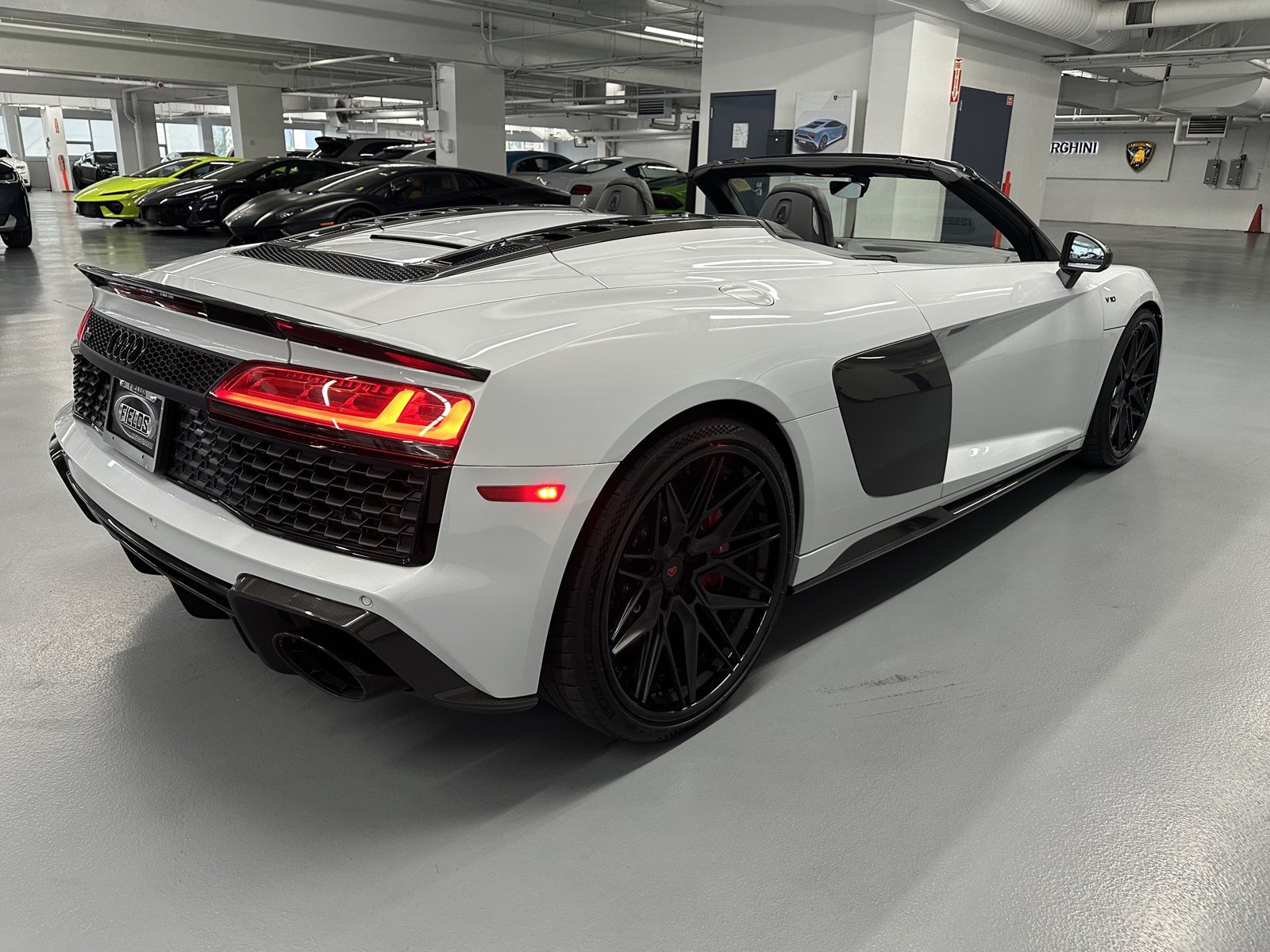 Used 2020 Audi R8 V10 performance AWD/4WD image 9